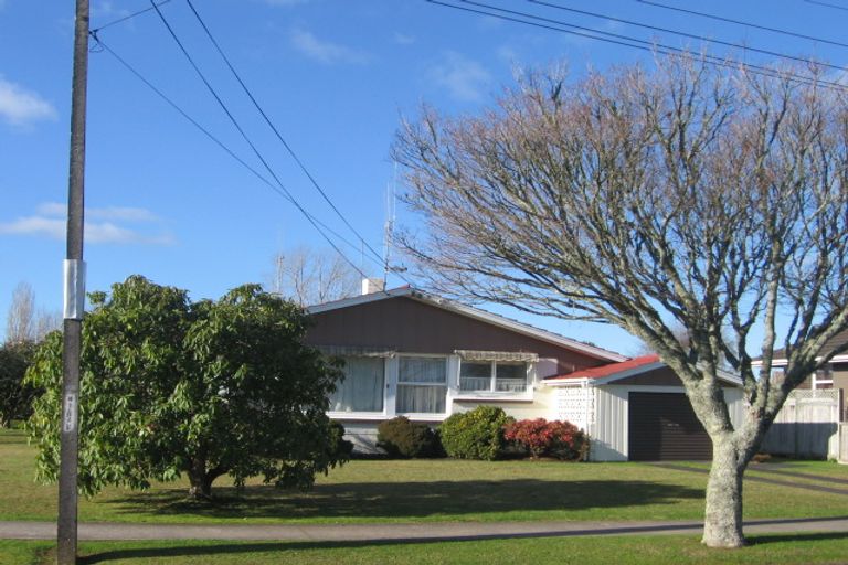 Photo of property in 6 Rutherford Street, Chedworth, Hamilton, 3210