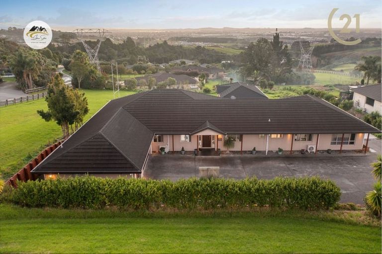 Photo of property in 520 Redoubt Road, Flat Bush, Auckland, 2019