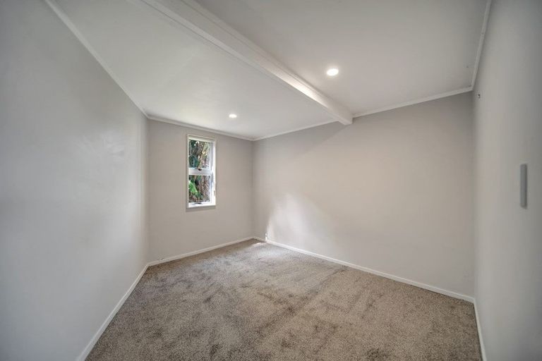 Photo of property in 4 Walden Place, Mangere East, Auckland, 2024