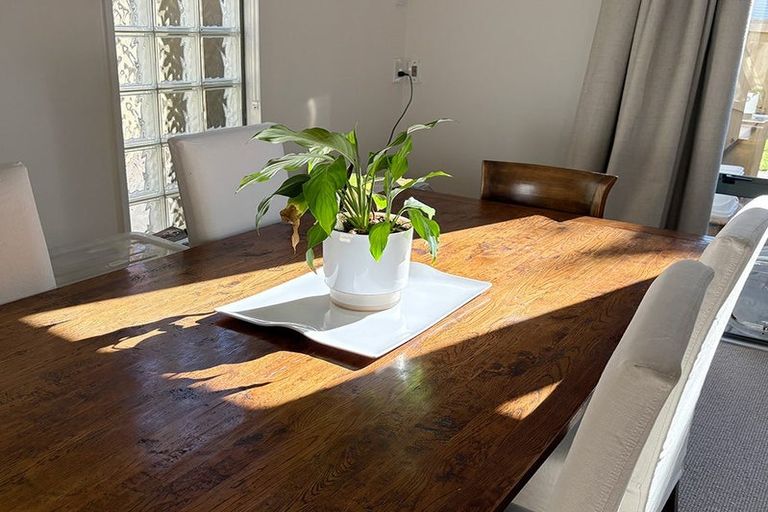 Photo of property in 2/28 Derby Street, St Albans, Christchurch, 8014