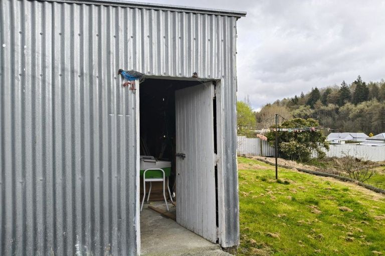 Photo of property in 1 Pladda Street, Calton Hill, Dunedin, 9012