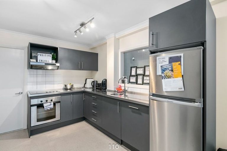 Photo of property in Monvie Apartments, 109/15 Holland Street, Te Aro, Wellington, 6011