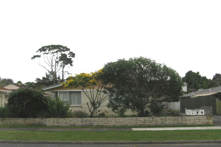 Photo of property in 4/83 Glendale Road, Glen Eden, Auckland, 0602