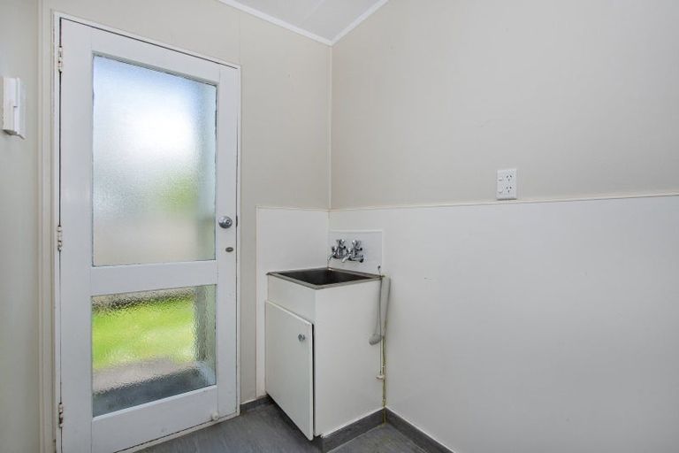 Photo of property in 17 Hodgson Street, Onerahi, Whangarei, 0110