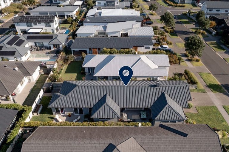 Photo of property in 25 Coast Boulevard, Papamoa Beach, Papamoa, 3118