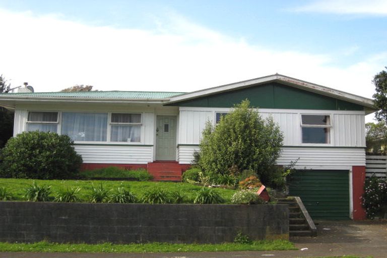 Photo of property in 43 Belair Avenue, Blagdon, New Plymouth, 4310