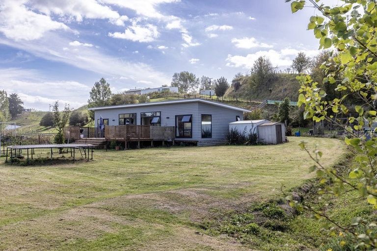 Photo of property in 87 River Road, Otane, Waipawa, 4271