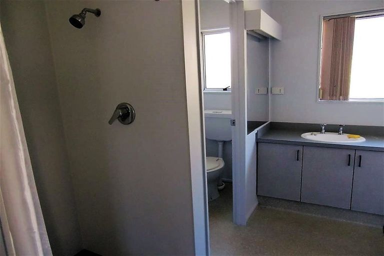 Photo of property in 4 Euclid Street, Vogeltown, New Plymouth, 4310