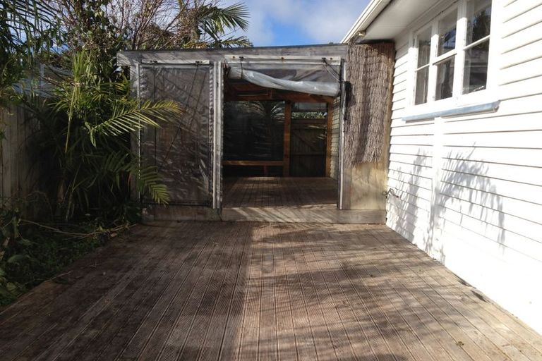 Photo of property in 8 Raumati Terrace, Khandallah, Wellington, 6035