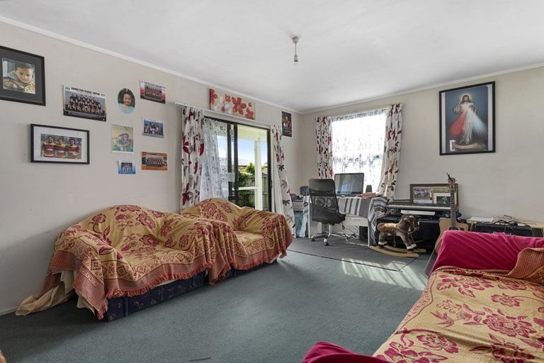 Photo of property in 11a Hockin Place, Fairfield, Hamilton, 3214