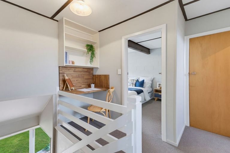 Photo of property in 1 Quinton Place, Bishopdale, Christchurch, 8053