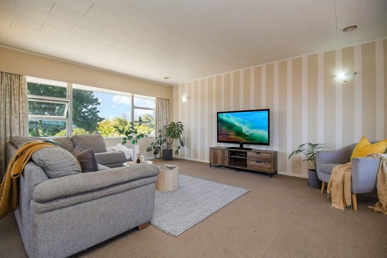 Photo of property in 47 Grand Vue Road, Kawaha Point, Rotorua, 3010