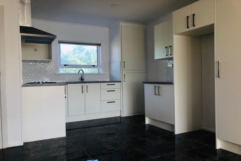 Photo of property in 27 Cameron Street, Papakura, 2110