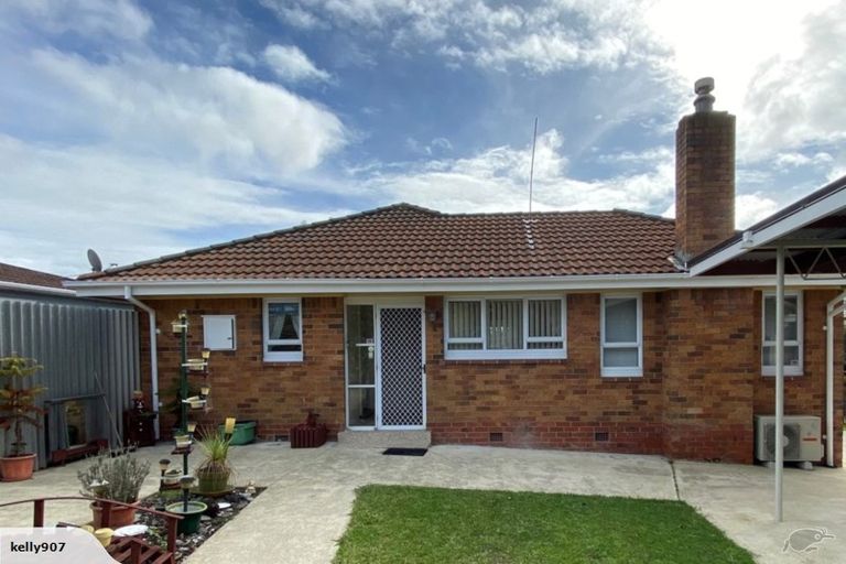 Photo of property in 60 Mclean Avenue, Papatoetoe, Auckland, 2025