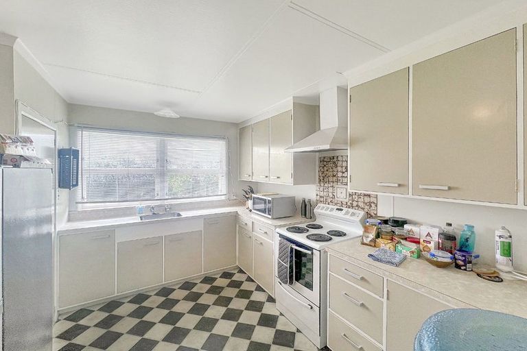 Photo of property in 10 Lindsey Crescent, Springvale, Whanganui, 4501