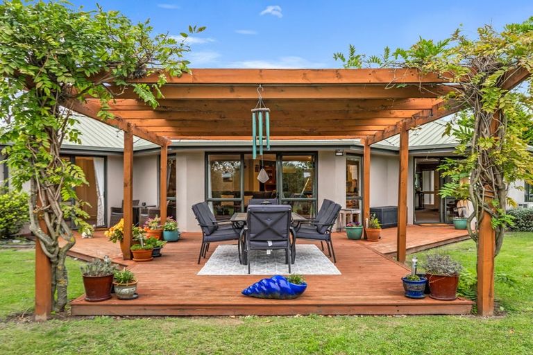 Photo of property in 142 Rangiora Woodend Road, Woodend, 7610