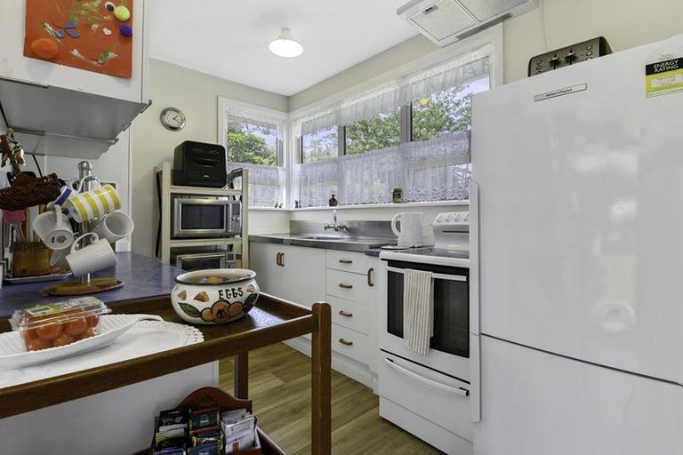 Photo of property in 35 Park Road, Western Heights, Rotorua, 3015