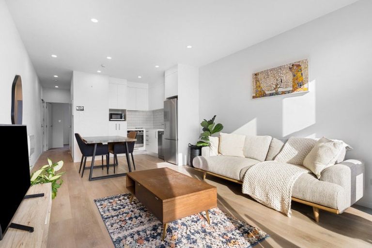 Photo of property in 203/2a Matatiki Street, Northcote, Auckland, 0627