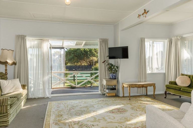 Photo of property in 2 Curtis Street, Hector, 7822