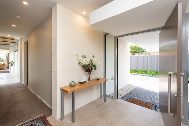 Photo of property in 28 Wairarapa Terrace, Merivale, Christchurch, 8014