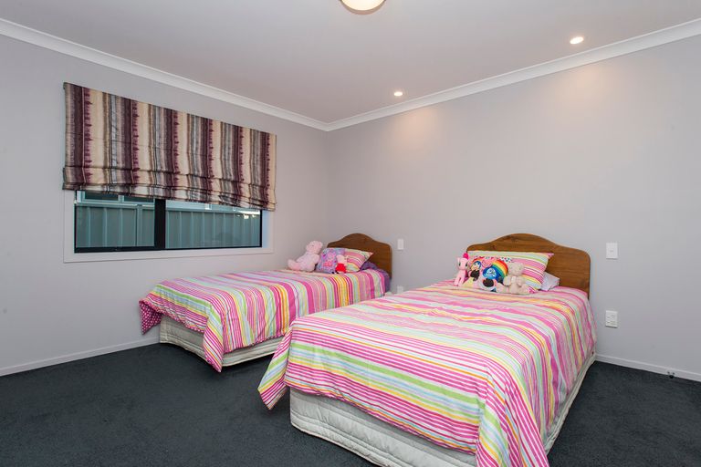 Photo of property in 17 Pohutukawa Grove, Lytton West, Gisborne, 4010