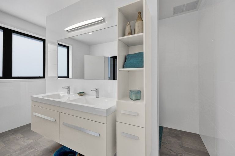 Photo of property in 24 Washer Road, Omata, New Plymouth, 4374