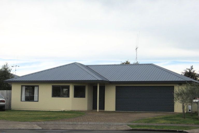Photo of property in 6 Aria Court, Fairview Downs, Hamilton, 3214