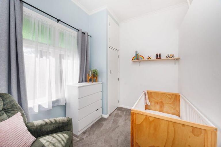 Photo of property in 15 Colombo Street, Hokowhitu, Palmerston North, 4410