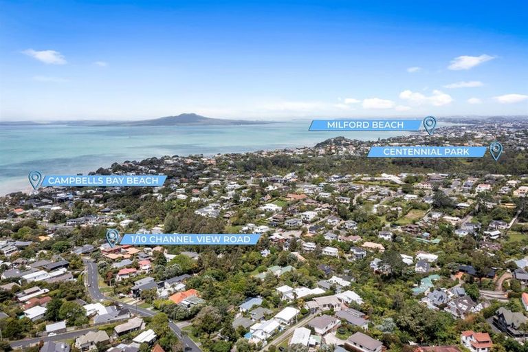 Photo of property in 1/10 Channel View Road, Campbells Bay, Auckland, 0630