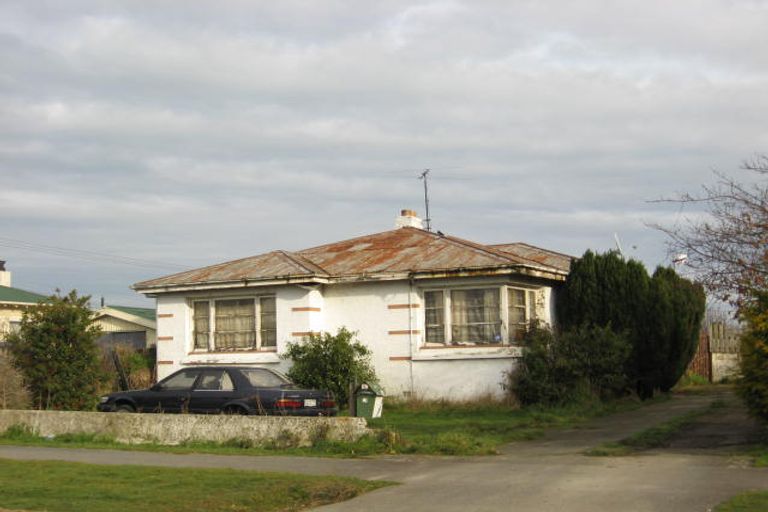 Photo of property in 291 Princes Street, Strathern, Invercargill, 9812