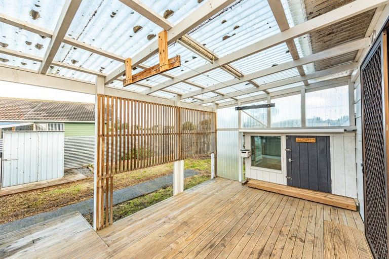 Photo of property in 29 Laird Street, Castlecliff, Whanganui, 4501