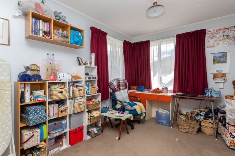 Photo of property in 8 Madrid Street, Dannevirke, 4930