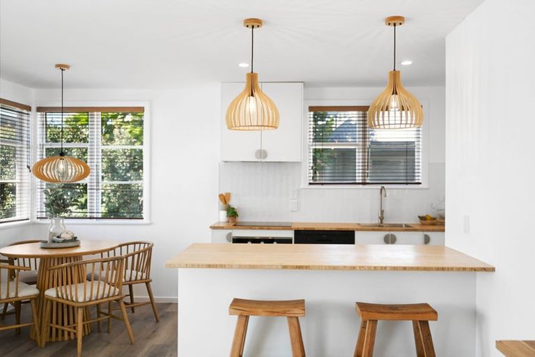 Photo of property in 26 Seaview Road, Otumoetai, Tauranga, 3110