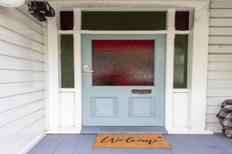 Photo of property in 137 Carlyle Street, Napier South, Napier, 4110