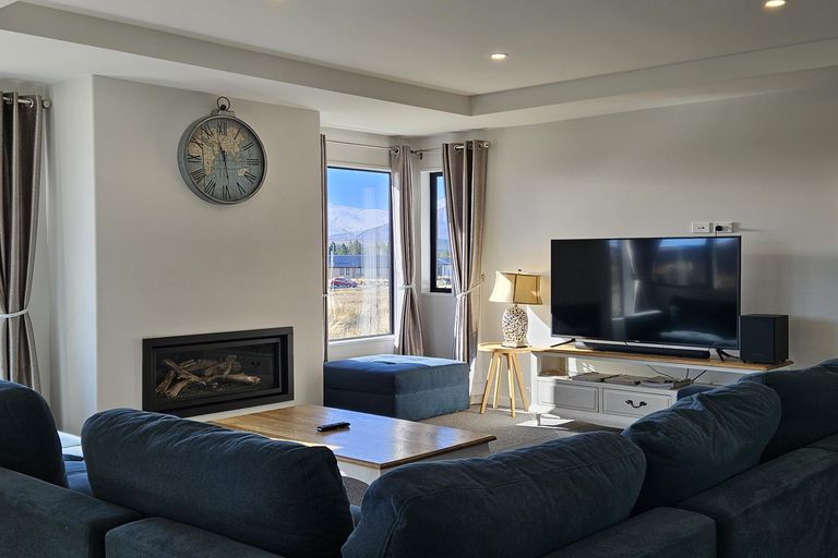 Photo of property in 23 Andrew Don Drive, Lake Tekapo, 7999