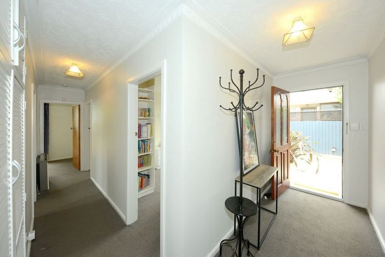 Photo of property in 127 Grimseys Road, Redwood, Christchurch, 8051