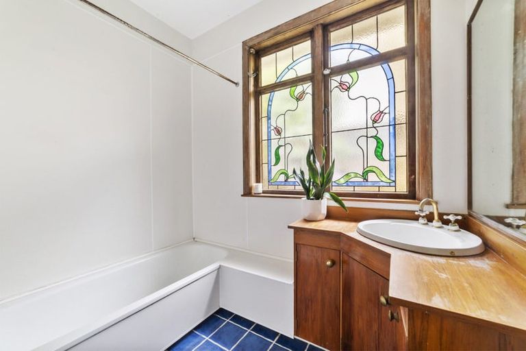 Photo of property in 3 Braithwaite Street, Karori, Wellington, 6012