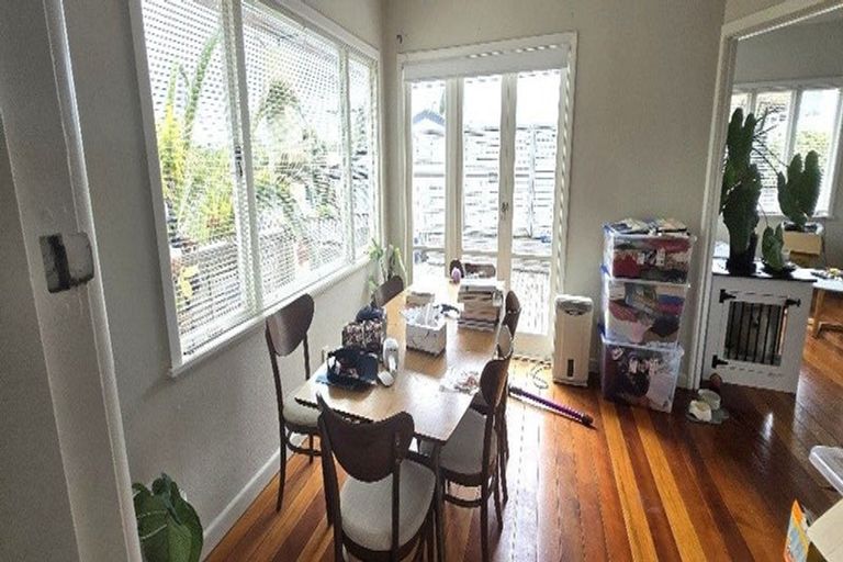 Photo of property in 2/18 Jutland Road, Hauraki, Auckland, 0622