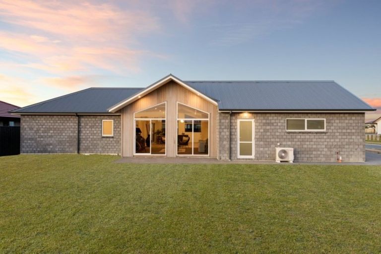 Photo of property in 30 Blacklock Road, Pyes Pa, Tauranga, 3112