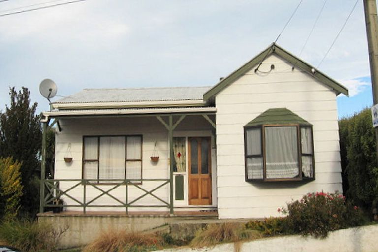 Photo of property in 5 Blair Street, Kenmure, Dunedin, 9011