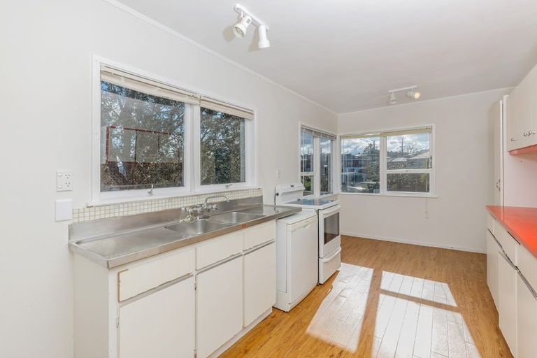 Photo of property in 55 Ramillies Place, Glenfield, Auckland, 0629