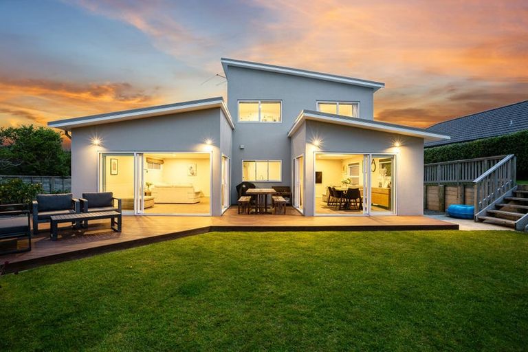 Photo of property in 51 Nelson Avenue, Aotea, Porirua, 5024