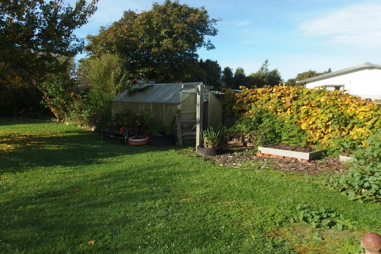 Photo of property in 9 Bristol Street, Pareora, 7912