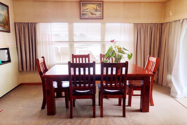 Photo of property in 40 Shirley Avenue, Papakura, 2110