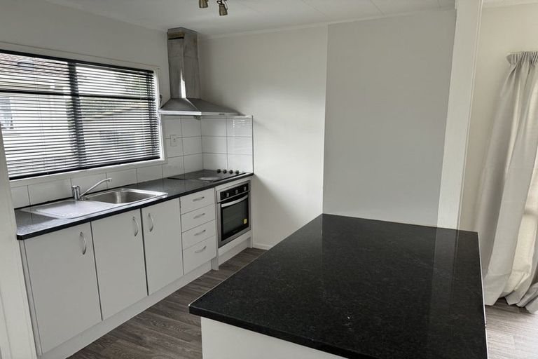 Photo of property in 49 Burundi Avenue, Clendon Park, Auckland, 2103