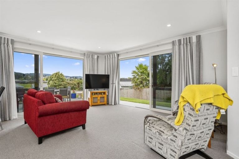 Photo of property in 7 Lomay Place, Te Puke, 3119