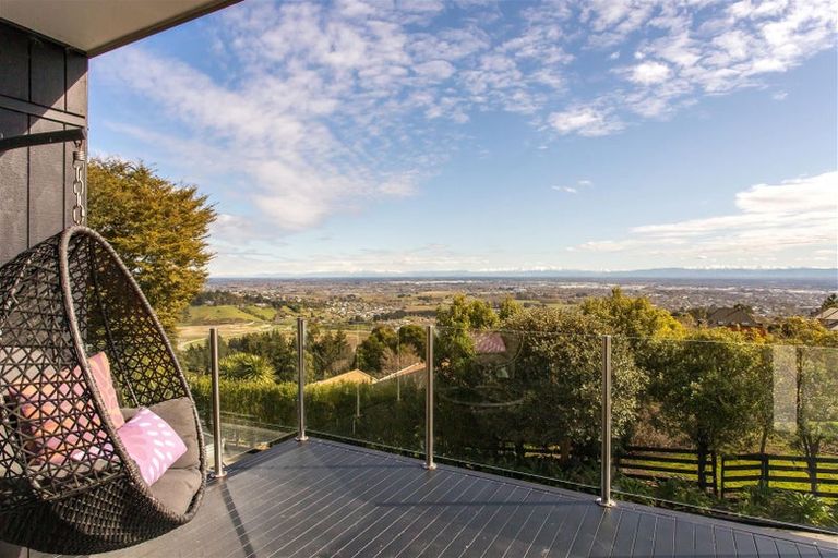 Photo of property in 138a Dyers Pass Road, Cashmere, Christchurch, 8022