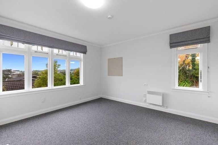 Photo of property in 313 Karori Road, Karori, Wellington, 6012