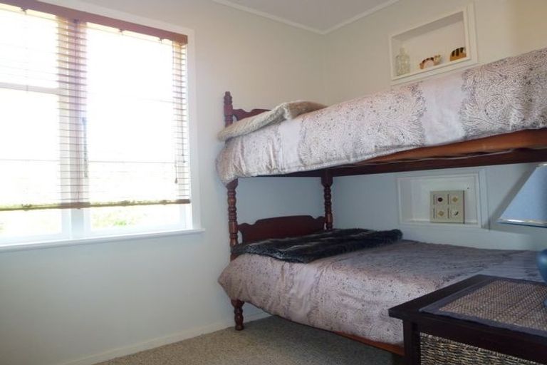Photo of property in 39 Dixie Street, Te Horo Beach, Otaki, 5581