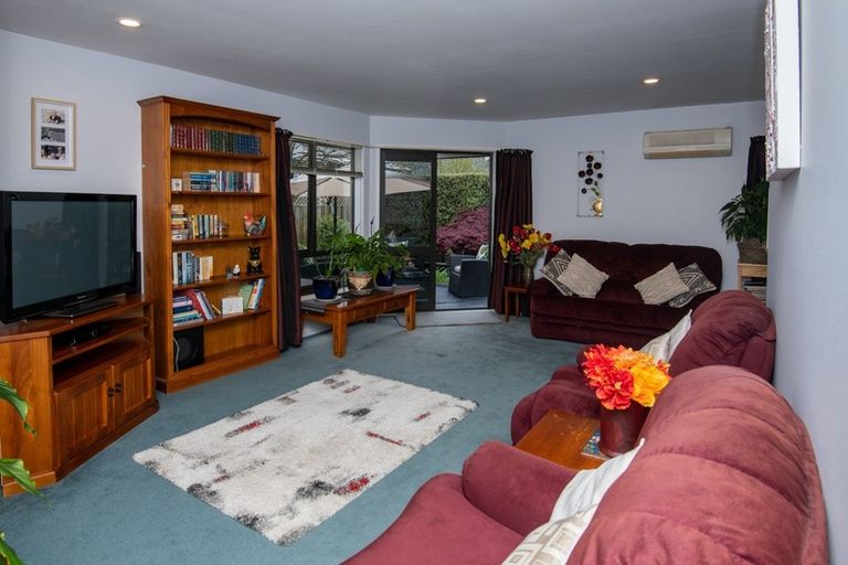 Photo of property in 18b Oak Grove, Ashburton, 7700